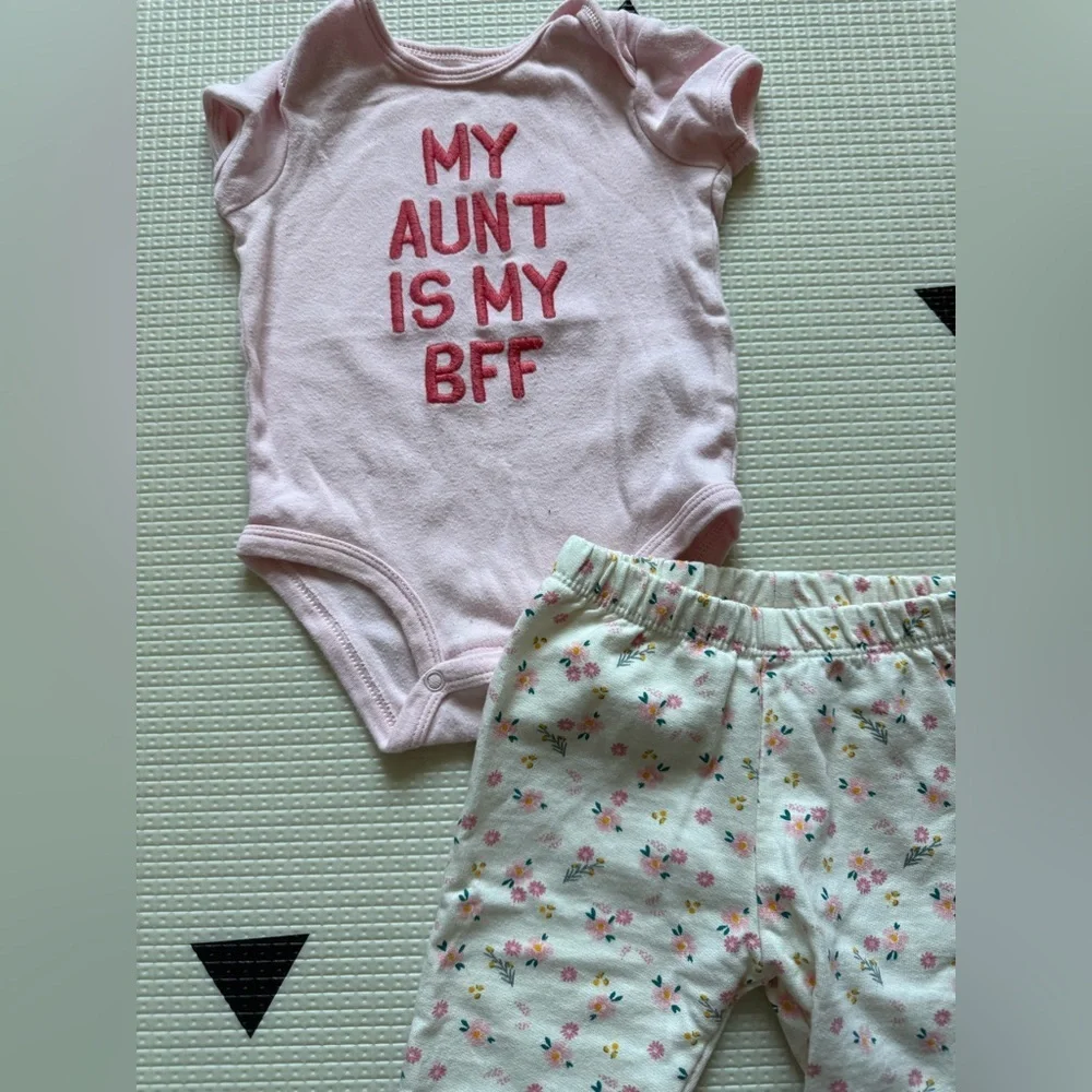 Bundles|Baby girl spring set,pink bodysuit MY AUNT IS MY BFF & floral leggings•